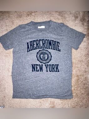 Boy’s Abercrombie New York Gray Logo Tee